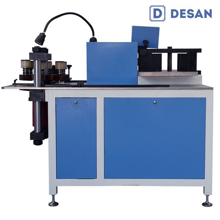 CNC busbar punching and shearing machine 4