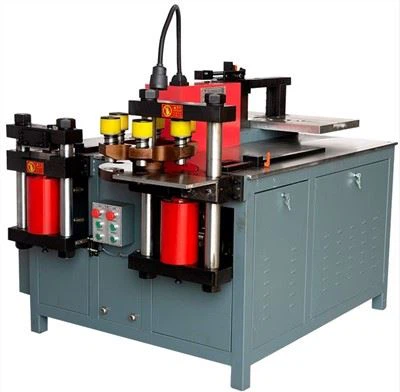 آلة الثني والتثقيب والقطع الهيدروليكية بسبار